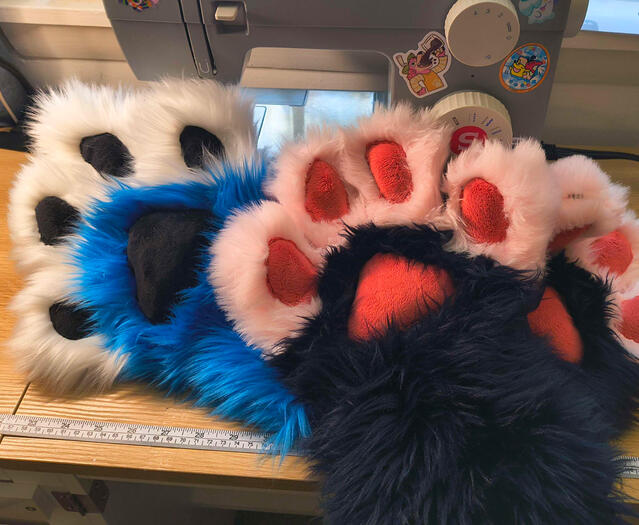Fursuit Paws